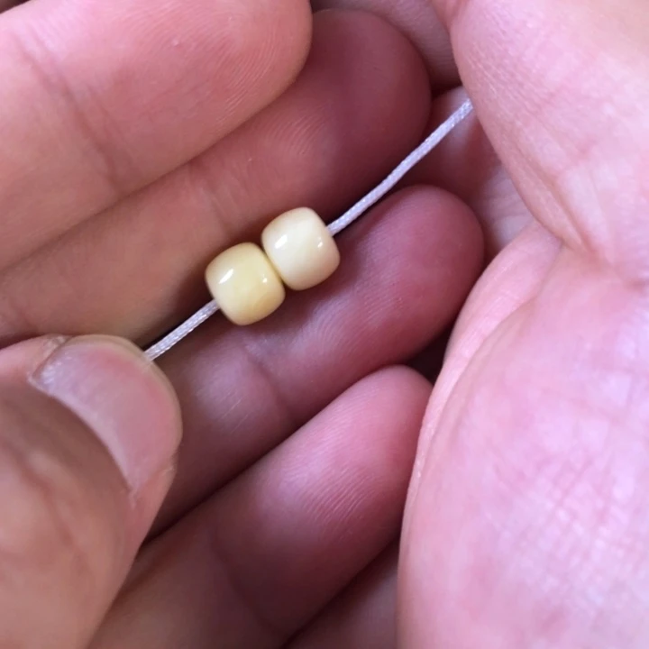 未镶嵌蜜蜡珠宝奇石