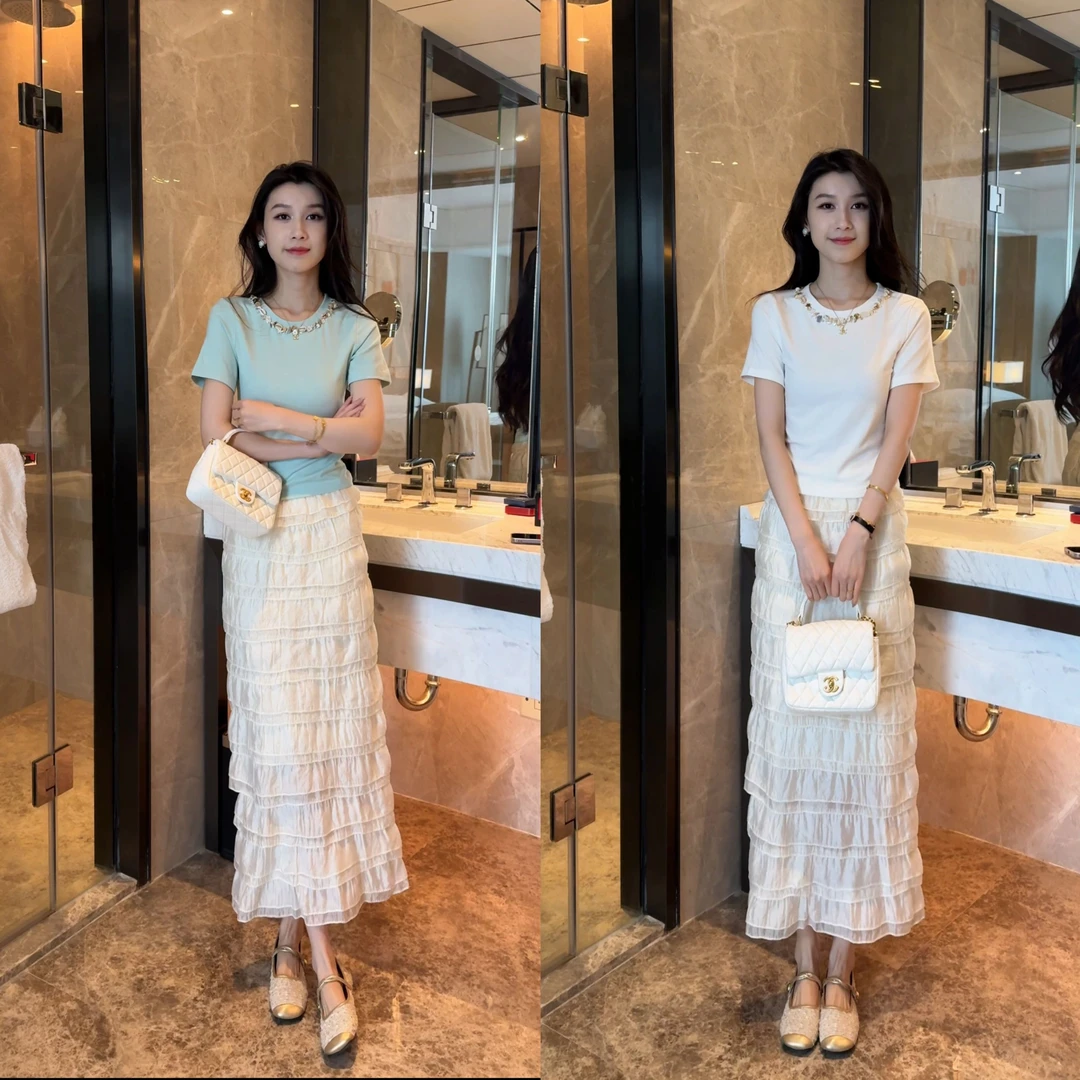 时尚百搭个性小石子拼接T恤+轻奢欧若风高级感轻奢显瘦半身裙套装