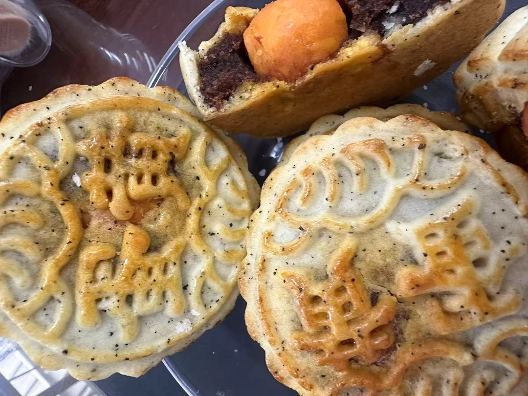 白乡佬红茶蛋黄月饼