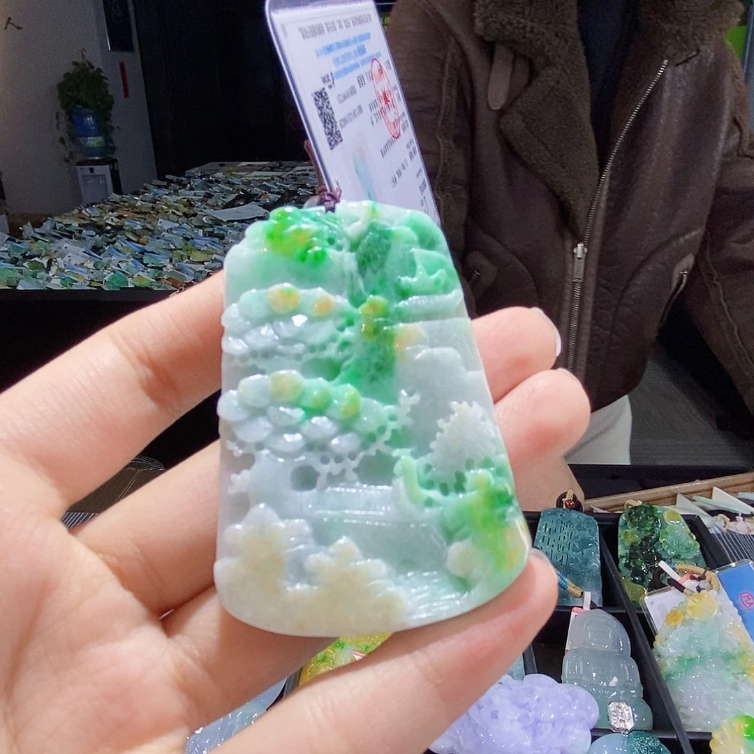 颈饰未镶嵌翡翠翡翠