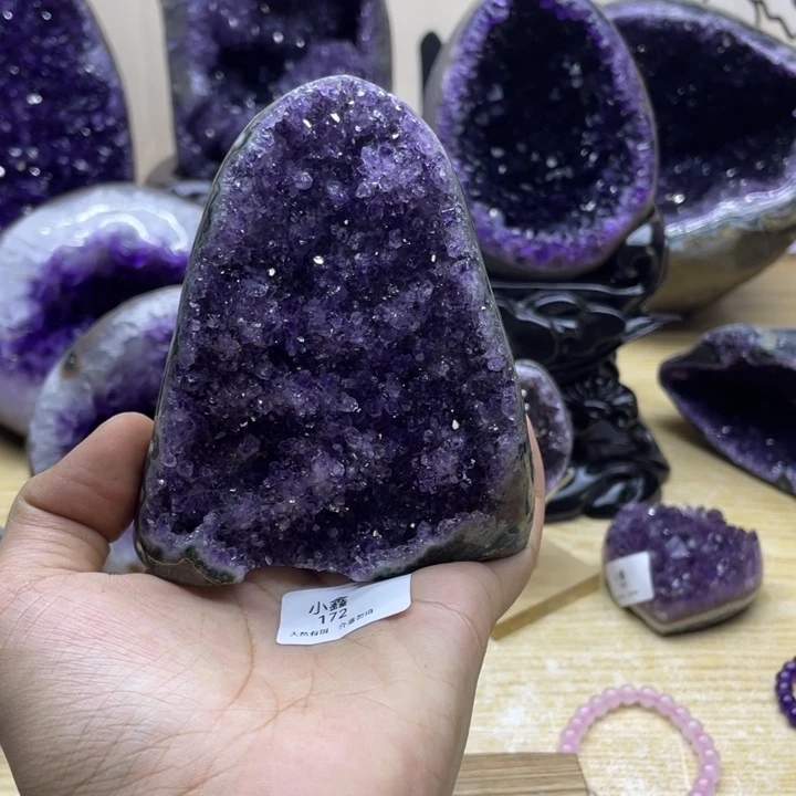 未镶嵌大型摆件（非配饰）紫晶