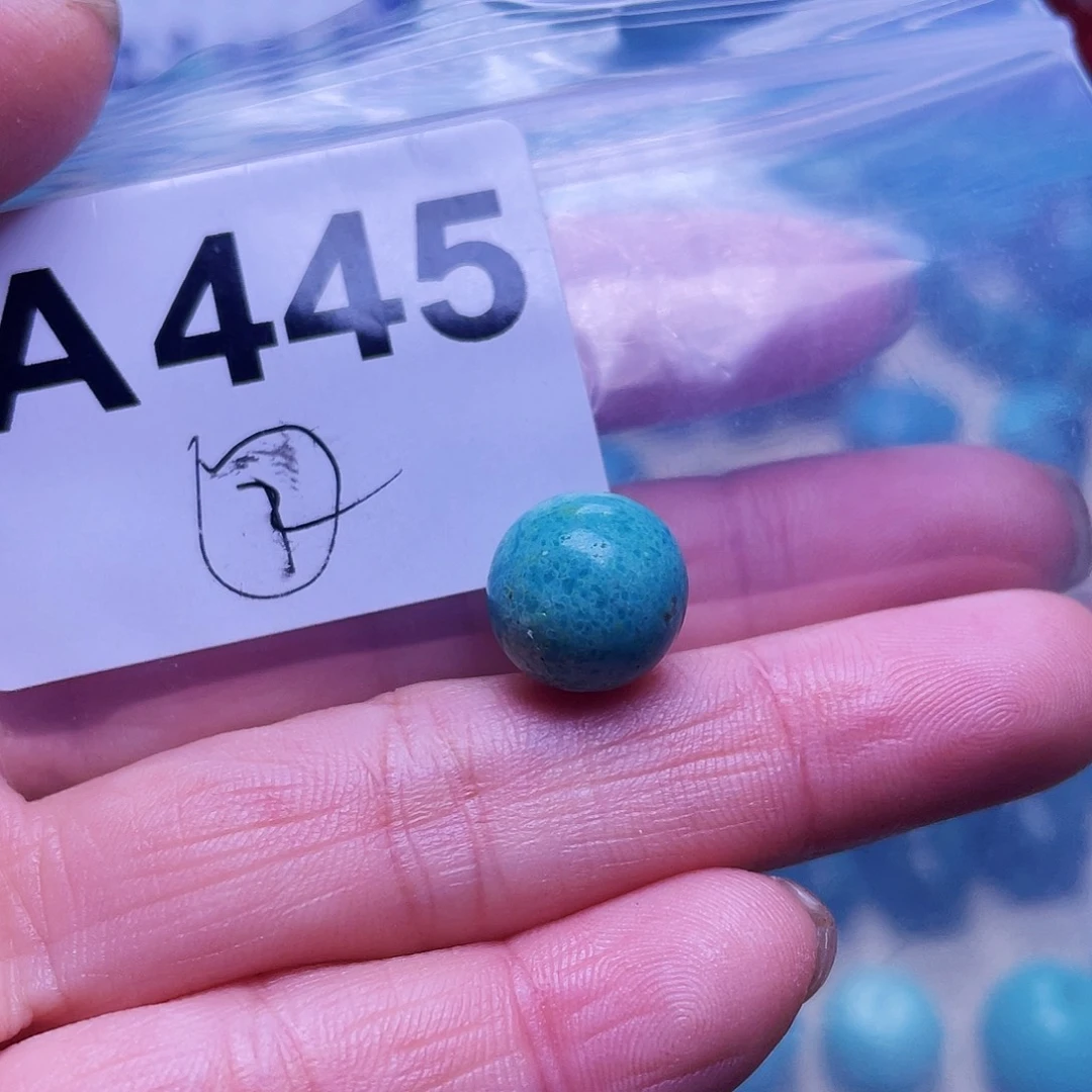 十堰原生态绿石头特色手工配饰