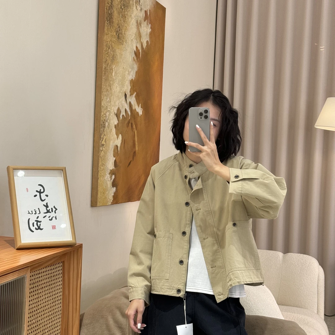 喜樂 2025立领单排扣外套春季新款休闲百搭纯色短款简约上衣女士