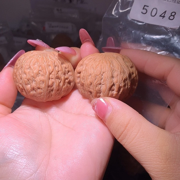 大***程文玩核桃把件铁锤45