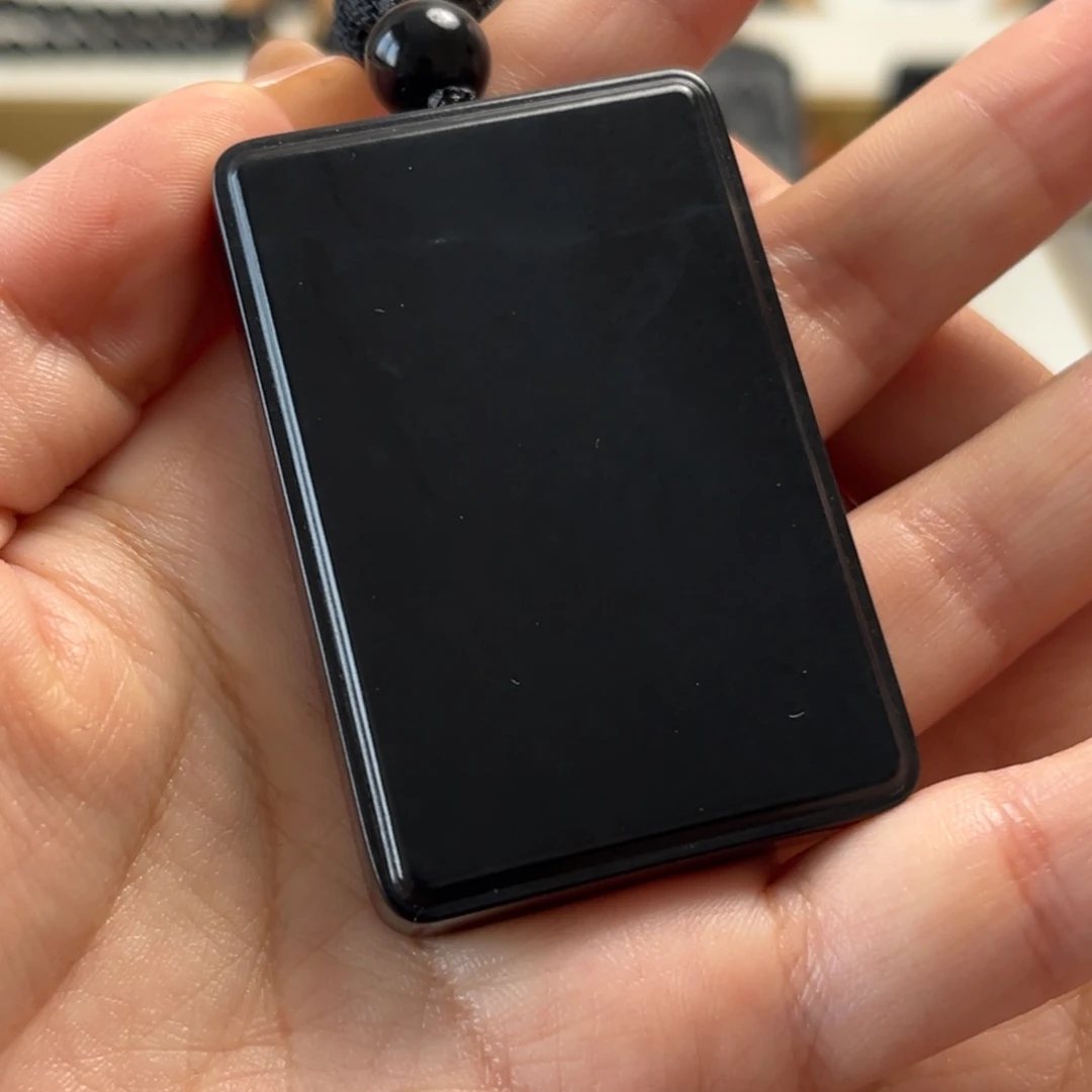 和田玉（墨玉）未镶嵌颈饰46钢板羊脂