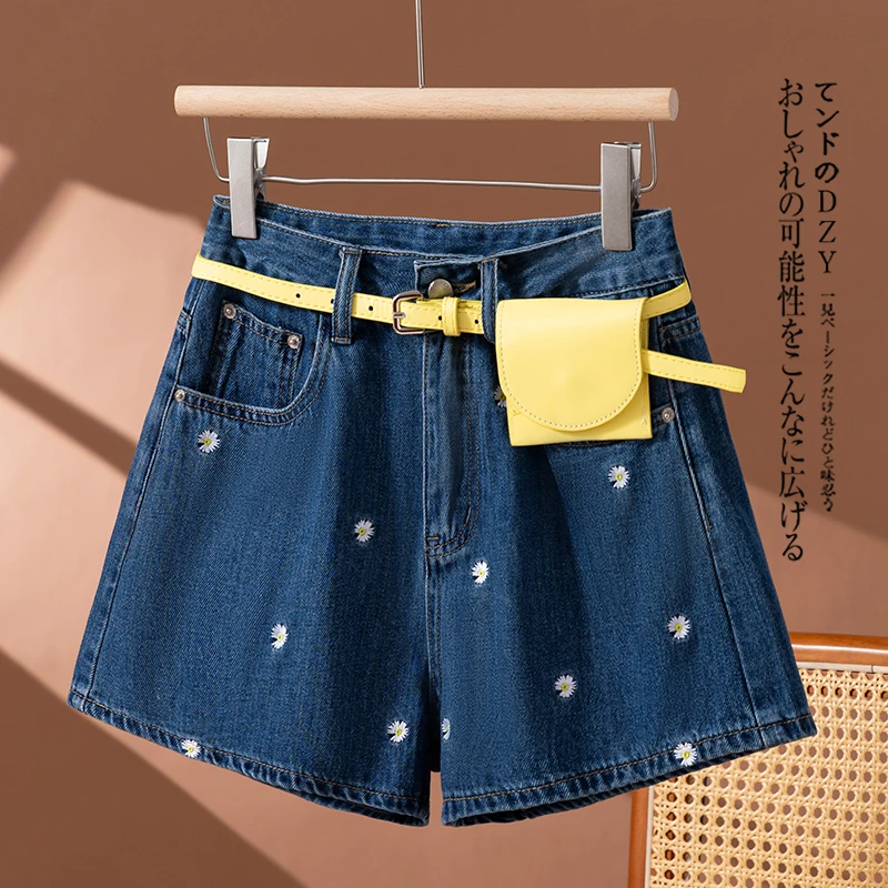 蓝色刺绣花朵牛仔短裤女2025夏季新款高腰显瘦垂感百搭宽松阔腿裤