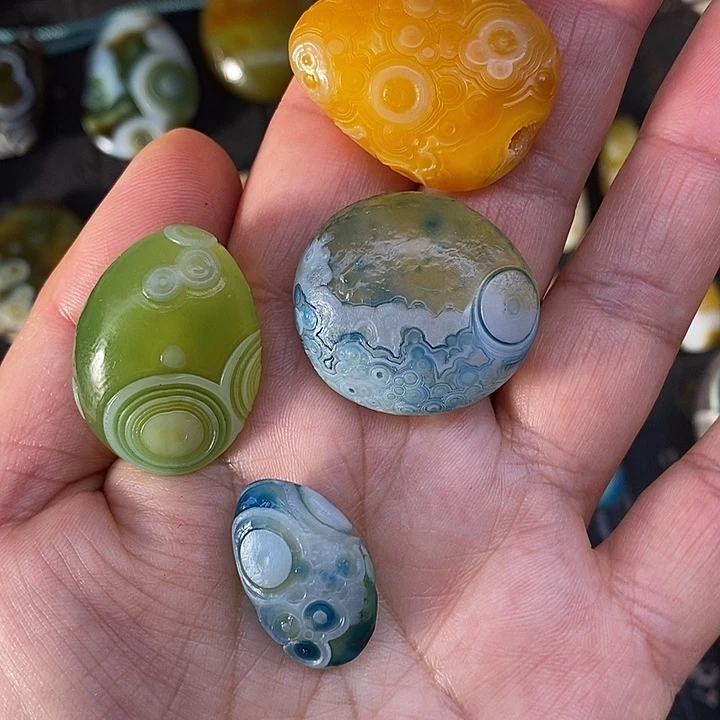 未镶嵌饰品玛瑙/玉髓s****产