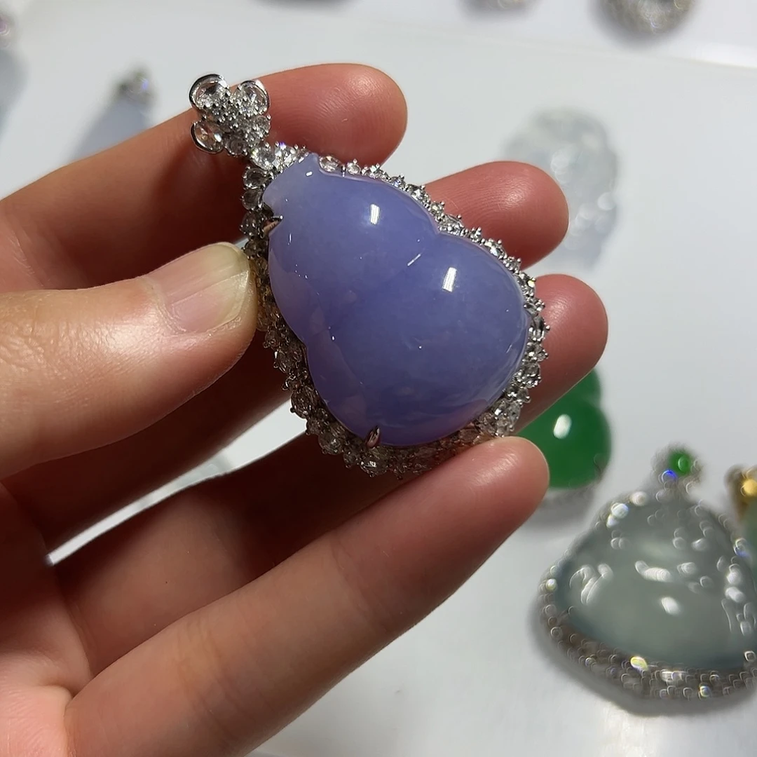 未镶嵌定制翡翠挂件