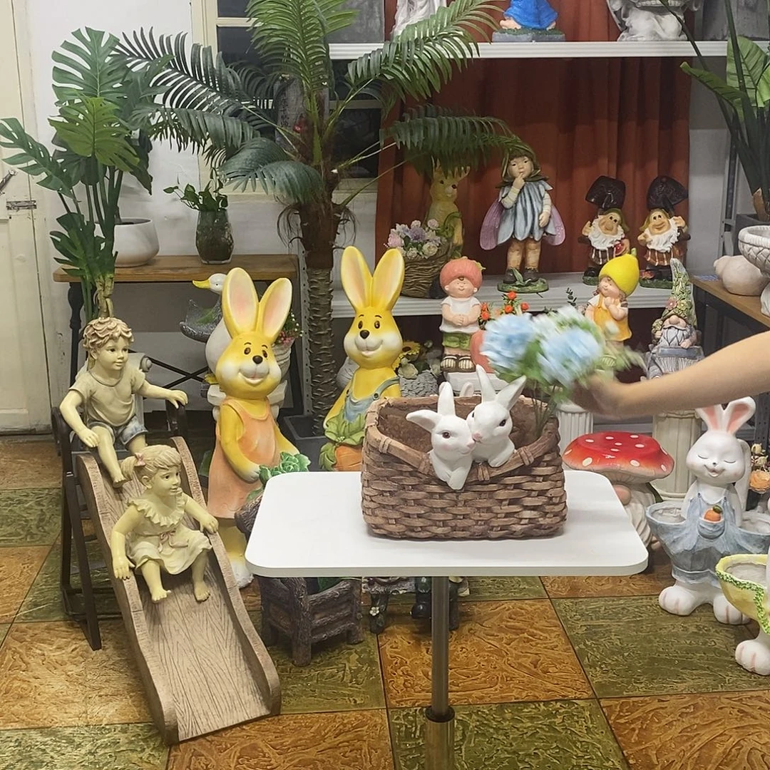 庭院摆件兔子花盆