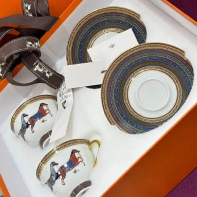 全新未使用 Hermes/爱马仕 东方骏马咖啡杯套装