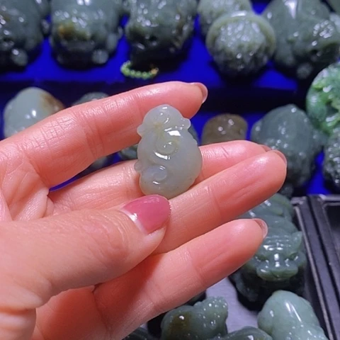 未镶嵌和田玉（糖玉）珠宝奇石