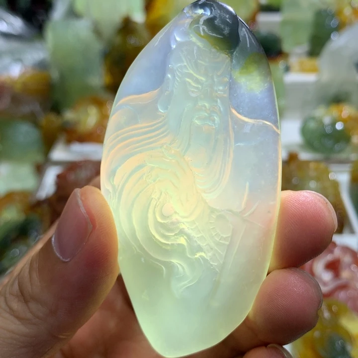 蛇纹石玉未镶嵌珠宝奇石