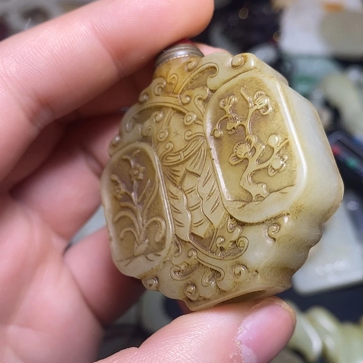 和田玉（糖玉）未镶嵌颈饰