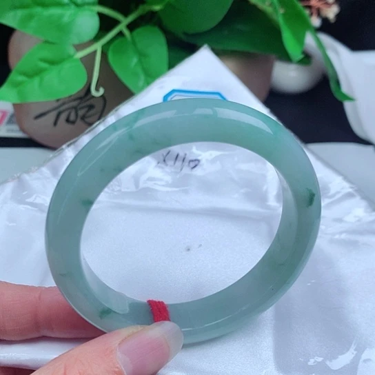 翡翠手镯未镶嵌      正圈57 冰飘蓝花