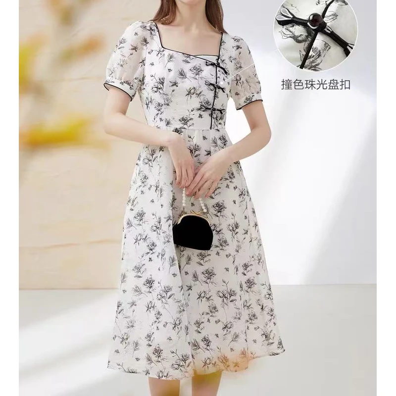 59【连衣裙】印花常规挂脖款泡泡袖连衣裙