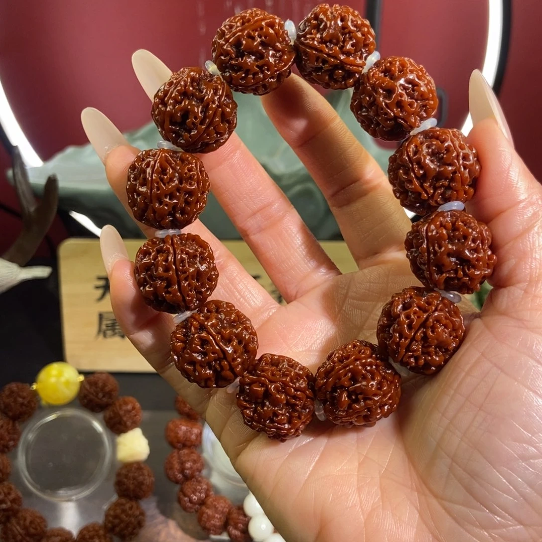 金刚菩提吊坠522 素。