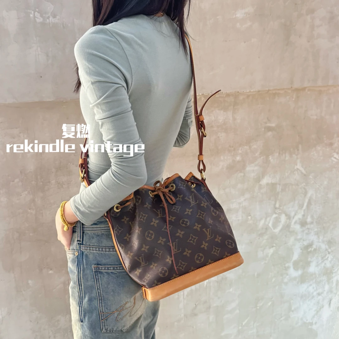 95新 LouisVuitton/路易威登 复燃精选/noebb水桶斜挎包15年