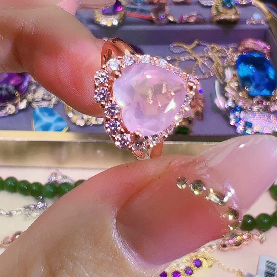 芙蓉石珠宝半成品未镶嵌