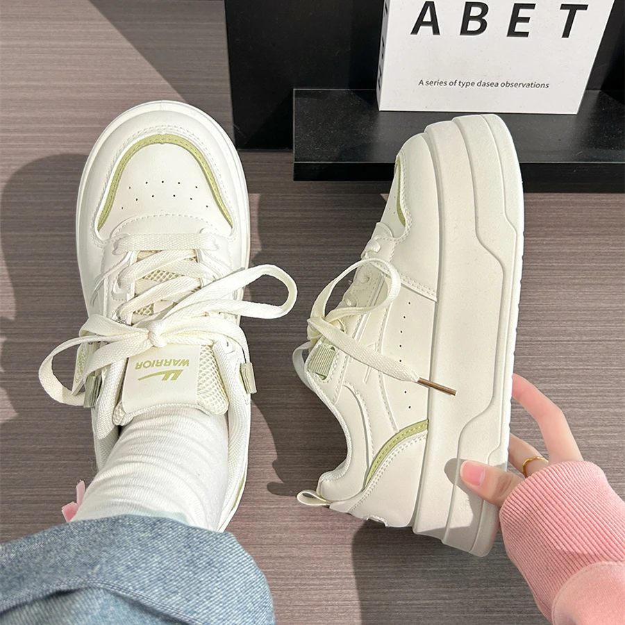 回力女鞋增高皮面透气百搭配裙子软皮松糕小白鞋子女学生爆款板鞋