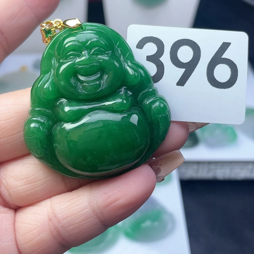 翡翠吊坠(赠链)未镶嵌