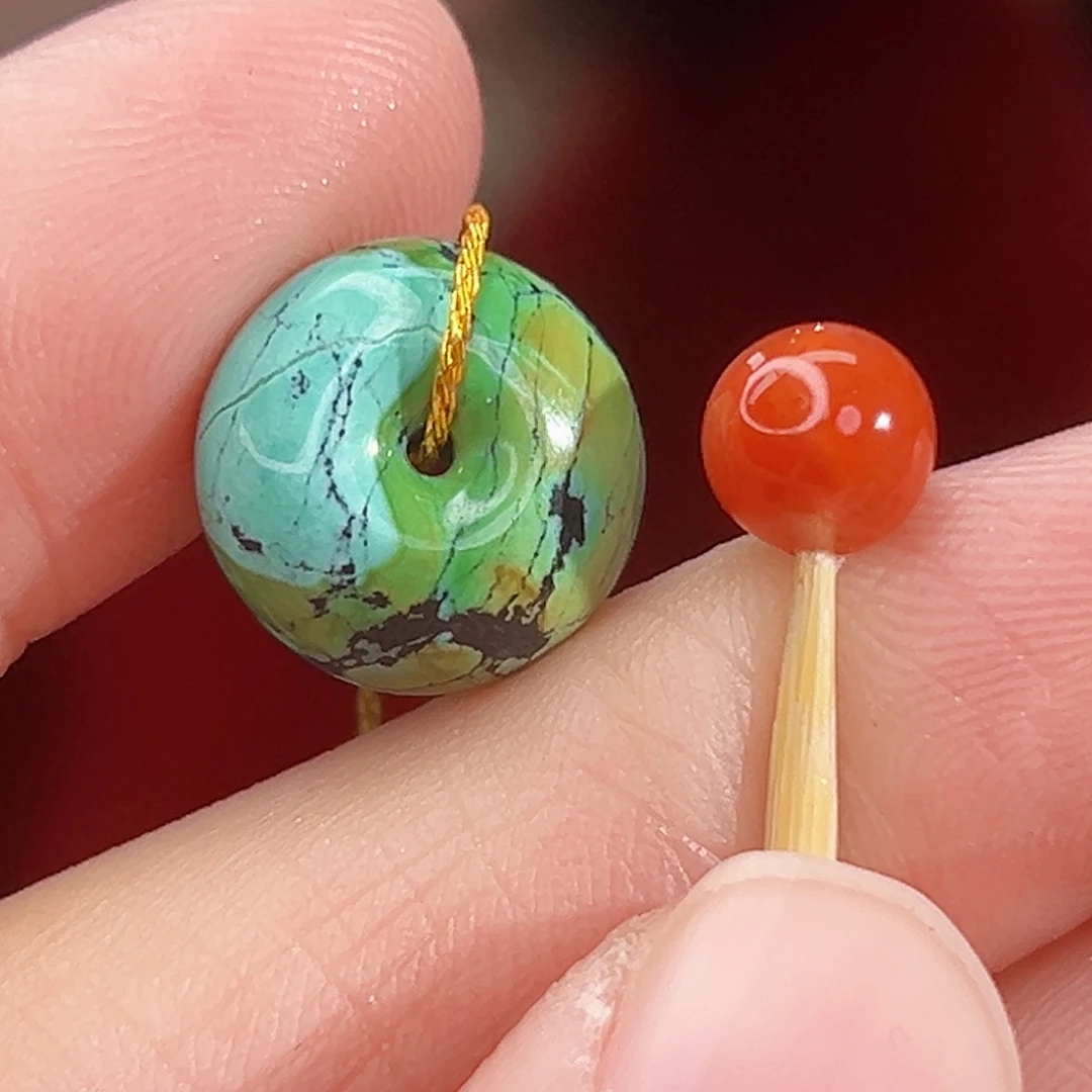 南红玛瑙未镶嵌珠宝奇石