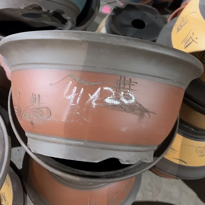 紫砂花盆100-2。 41-20