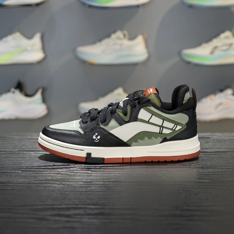 李宁惟吾PRO 特别故事版板鞋2025新品男女同款滑板专业鞋AEPV067