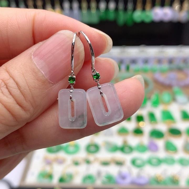 翡翠18K金镶嵌耳饰