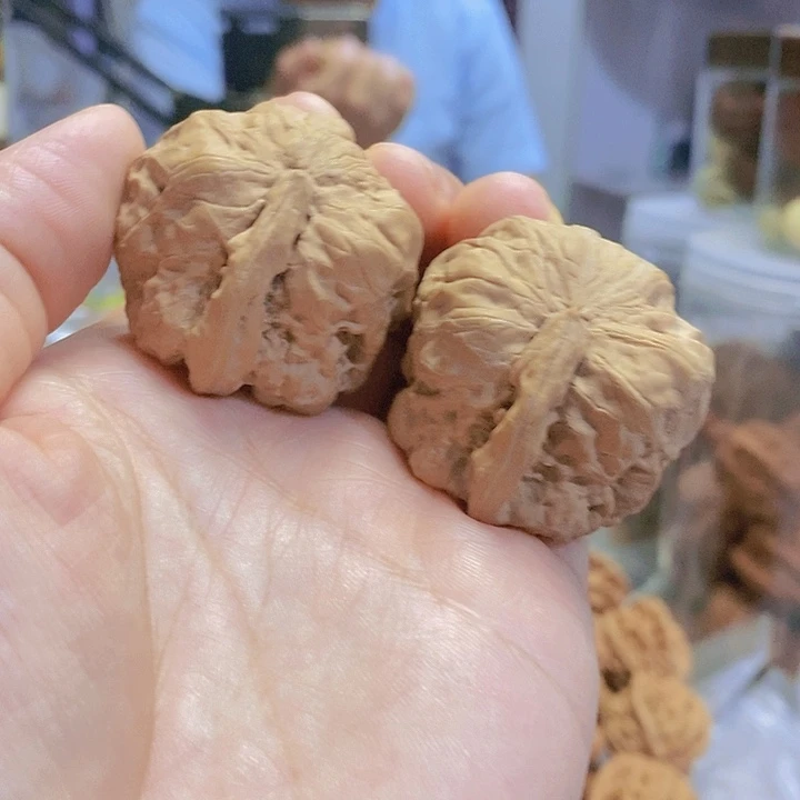 【闪购商品】文玩核桃把件37一帆风顺黄