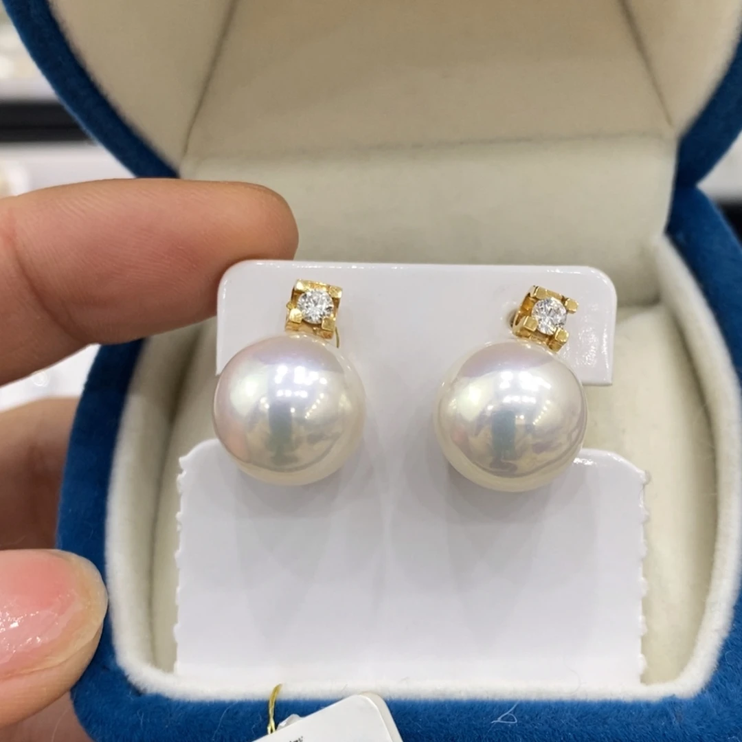 耳饰18K金镶嵌淡水珍珠