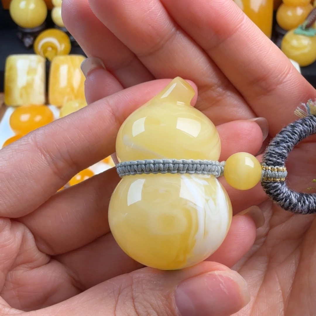 琥珀未镶嵌颈饰纯天然琥珀蜜蜡无优化