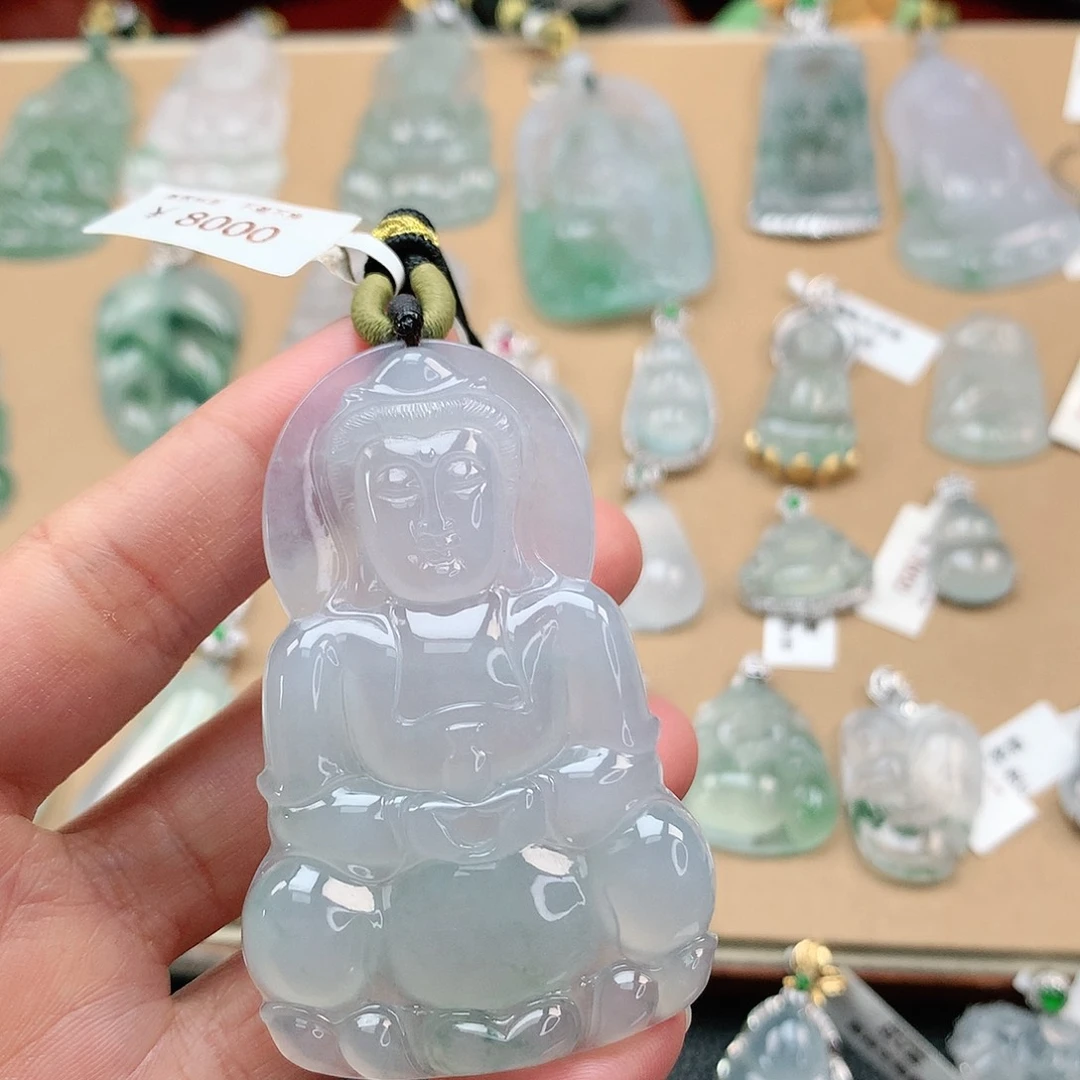 翡翠颈饰未镶嵌观音