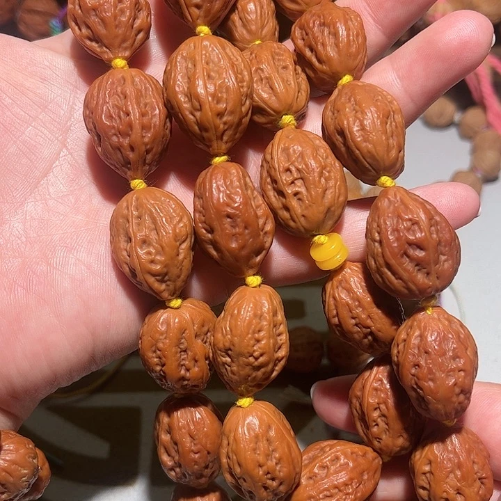猴头核桃手串大枣脖挂