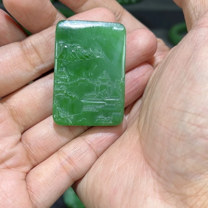 和田玉（碧玉）颈饰未镶嵌毛****?