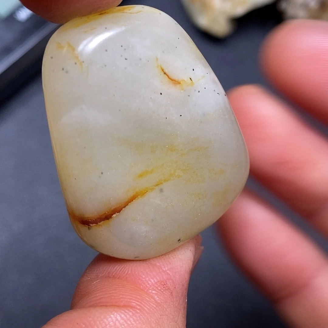 和田玉未镶嵌珠宝奇石