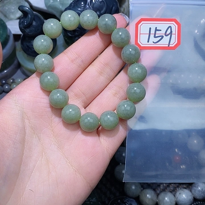 和田玉和田玉边角料随机发未镶嵌