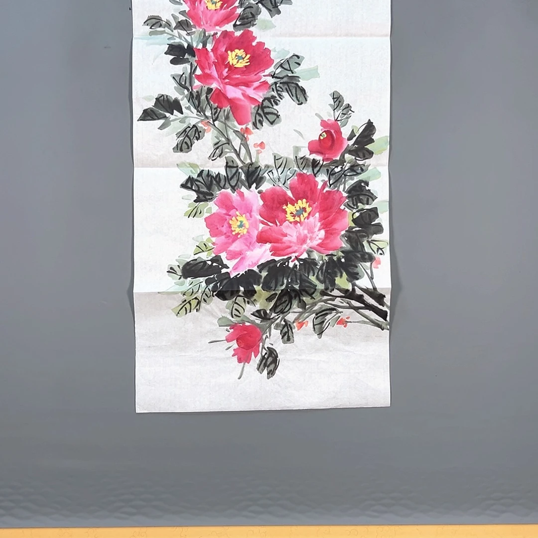 国画483 花鸟和蝴蝶在水中飞翔