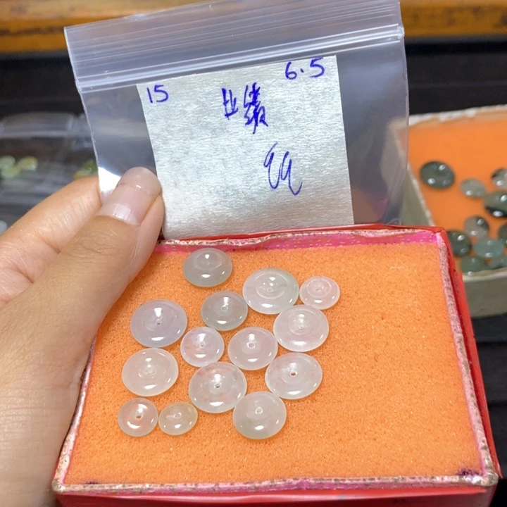 定制翡翠未镶嵌业****制