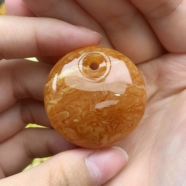 蜜蜡未镶嵌珠宝奇石