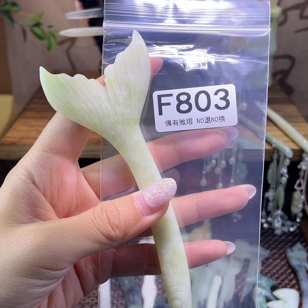 蛇纹石玉发饰合金U****莹