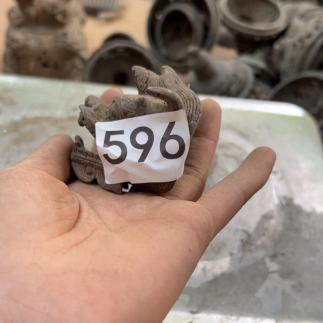 雷微瑕疵黄铜摆件工艺品