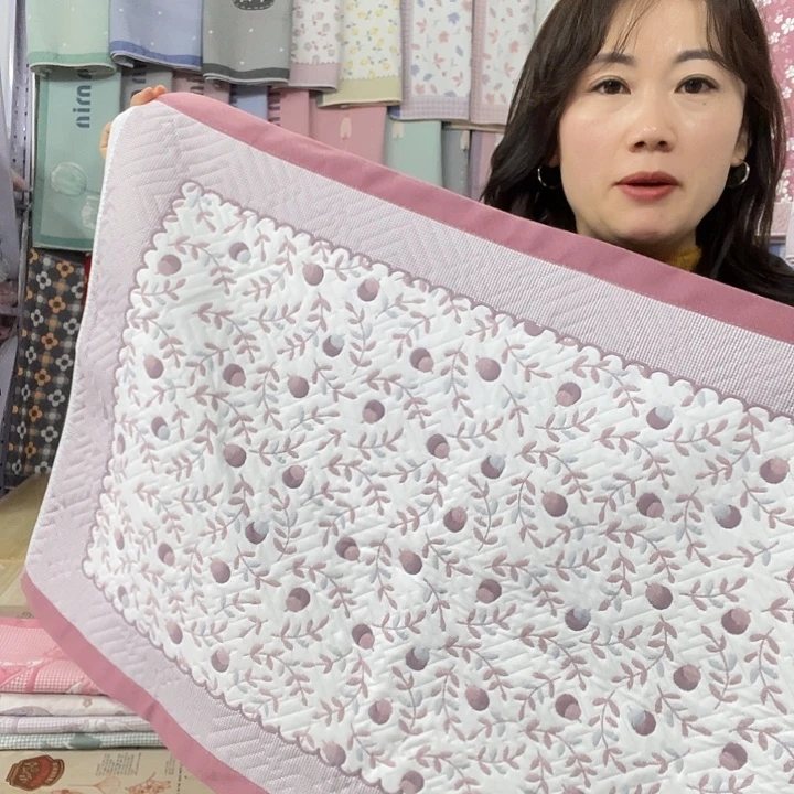 棉特价促销酒红色果实