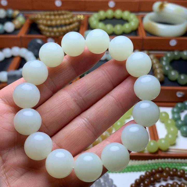 手串未镶嵌和田玉