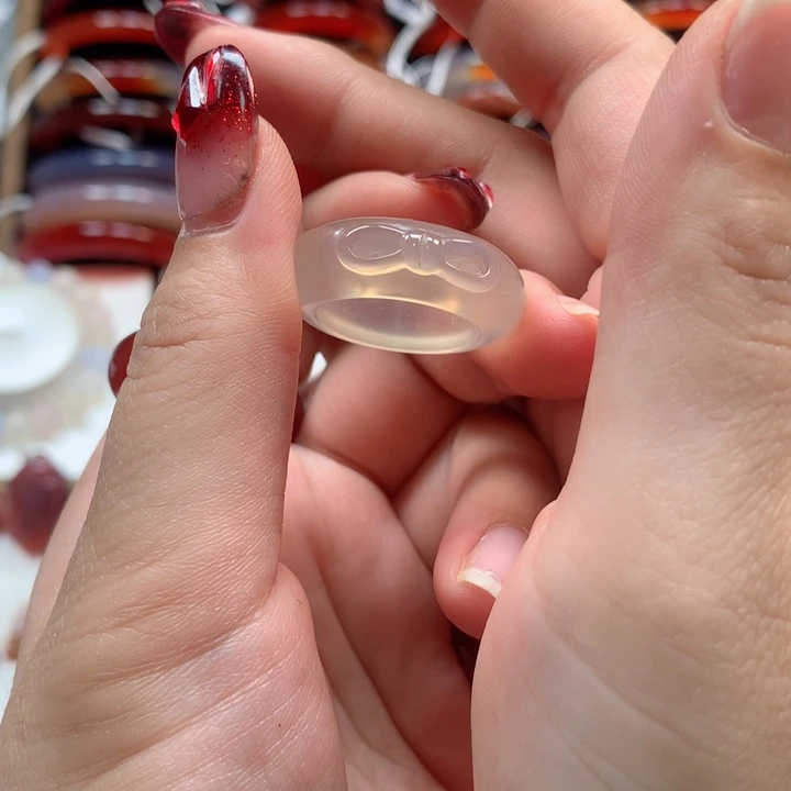 玛瑙/玉髓手链合金耕***获