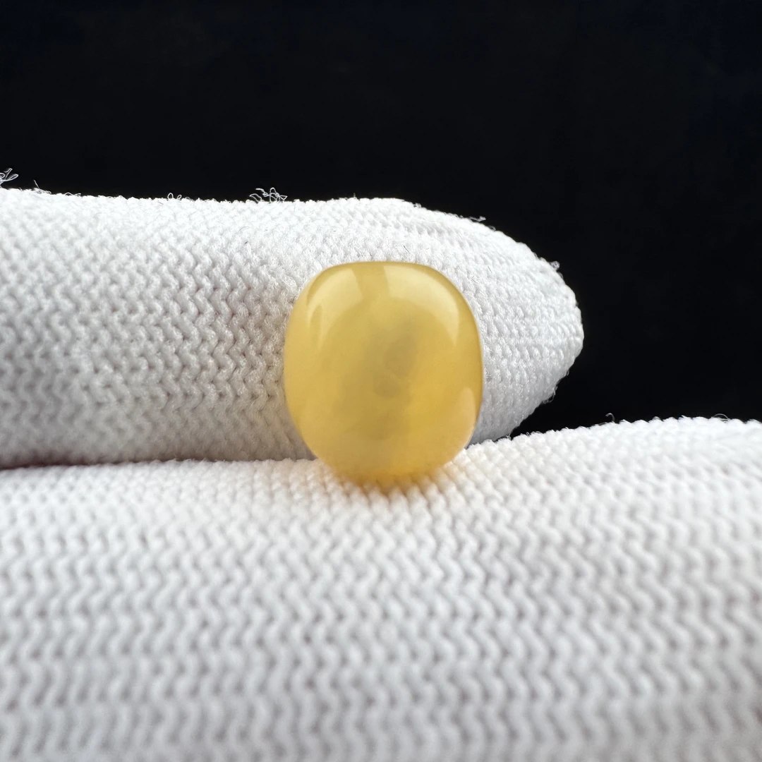 D1150天然原矿蜜蜡微瑕墩子9.3*9.6mm支持复检假一罚十