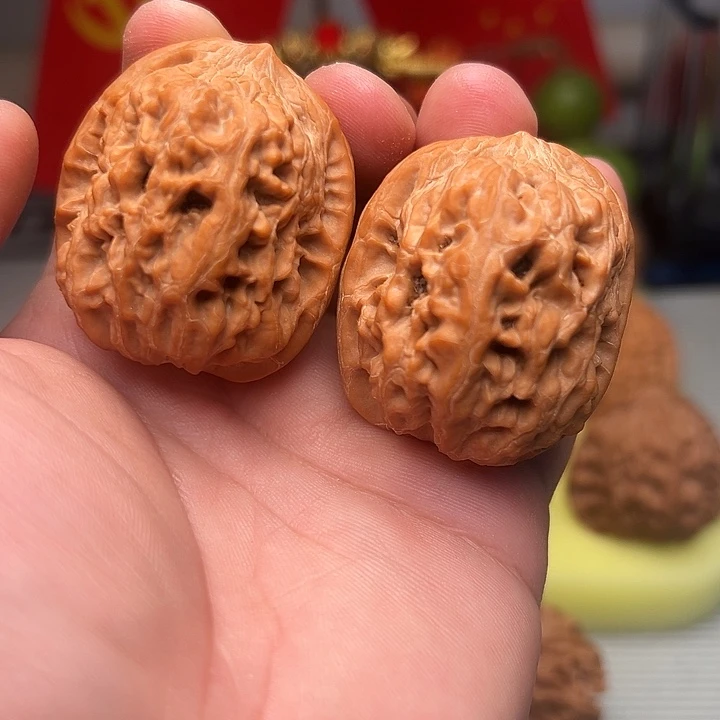 文玩核桃吊坠西北将军