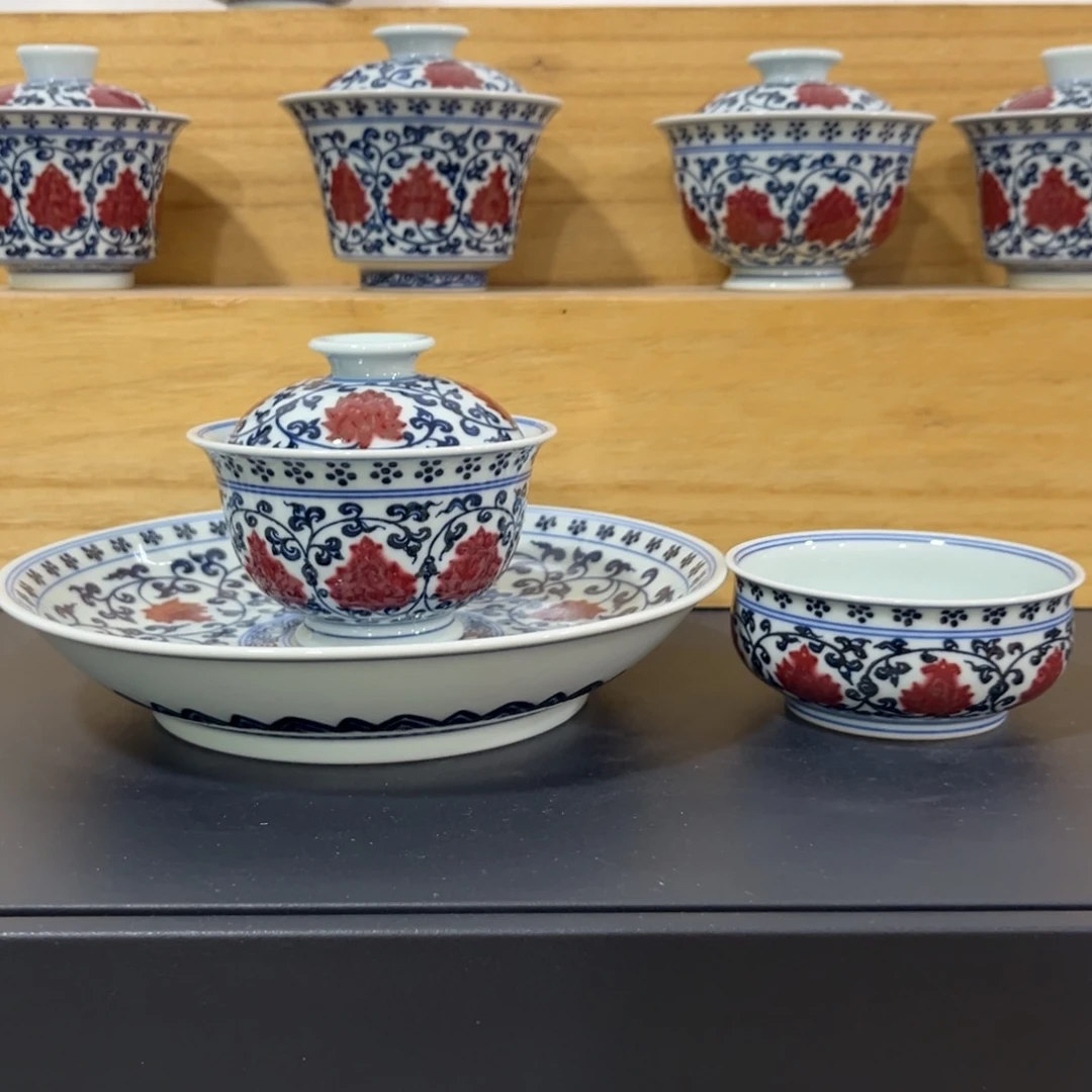 永乐青花釉里红缠枝莲三件套