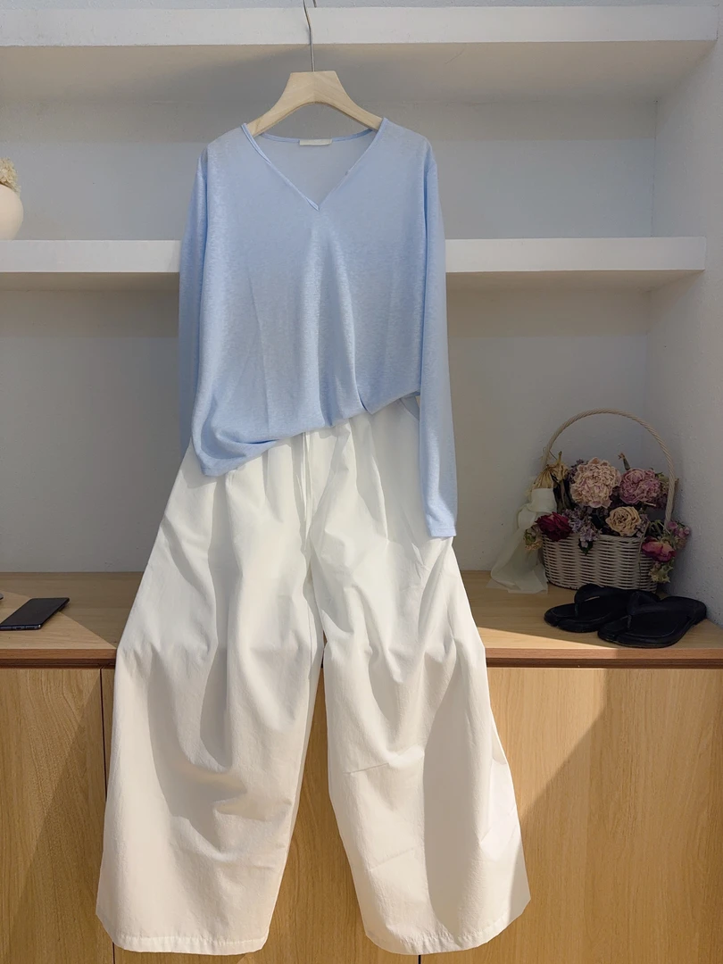 百搭直筒休闲裤显瘦