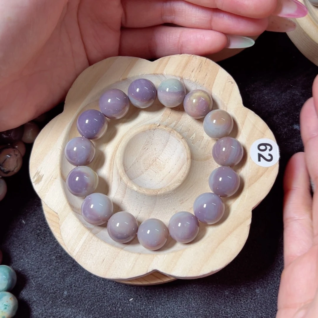 咸***鱼石英质玉手链未镶嵌195