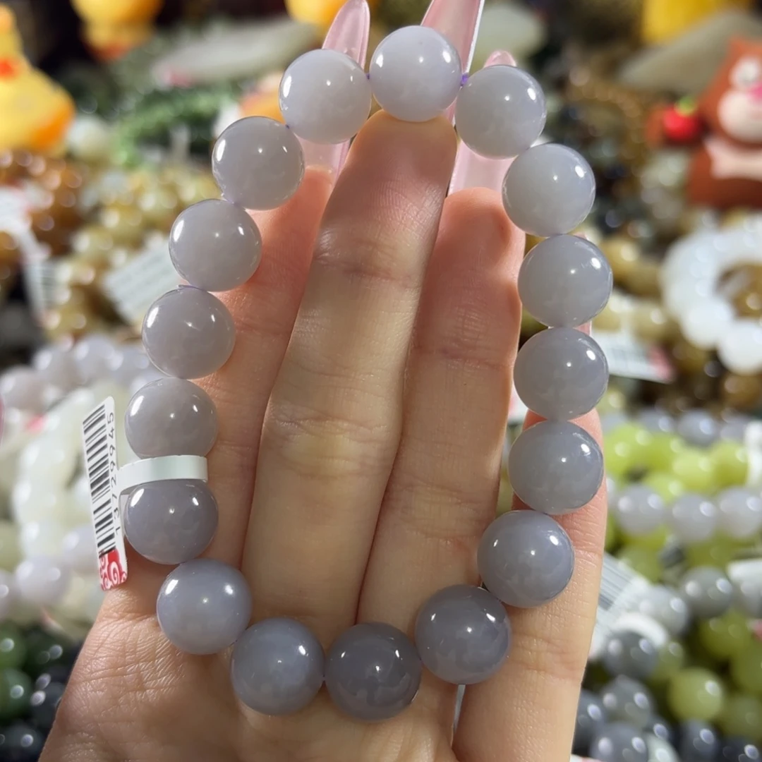 幸****和田玉未镶嵌手链拍3发1。90